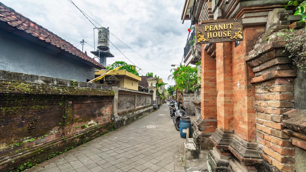 A Pousada Peanut House Ubud Exterior foto